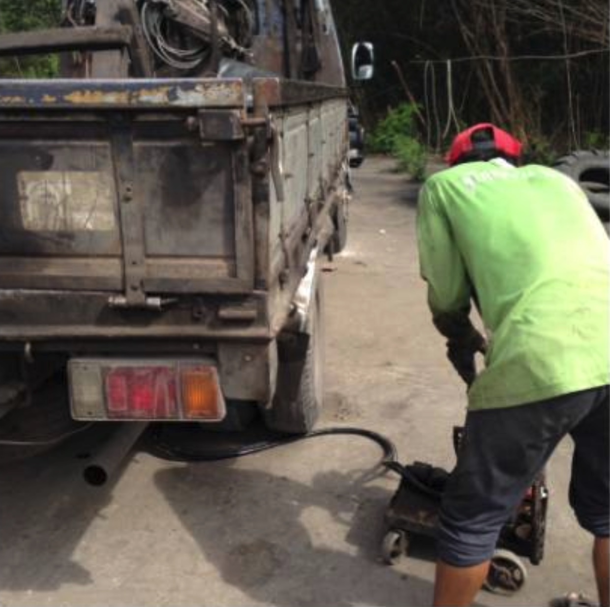 1 - https://อภิเดชการยาง.com | บริการปะยางฉุกเฉิน 24 ชั่วโมง พร้อมจำหน่ายยางใหม่และยางมือสองคุณภาพดี ราคาคุ้มค่า ครอบคลุมพื้นที่สมุทรปราการ ชลบุรี ปทุมธานี อยุธยา การันตีถึงไวใน 30 นาที เพื่อให้คุณมั่นใจทุกการเดินทาง