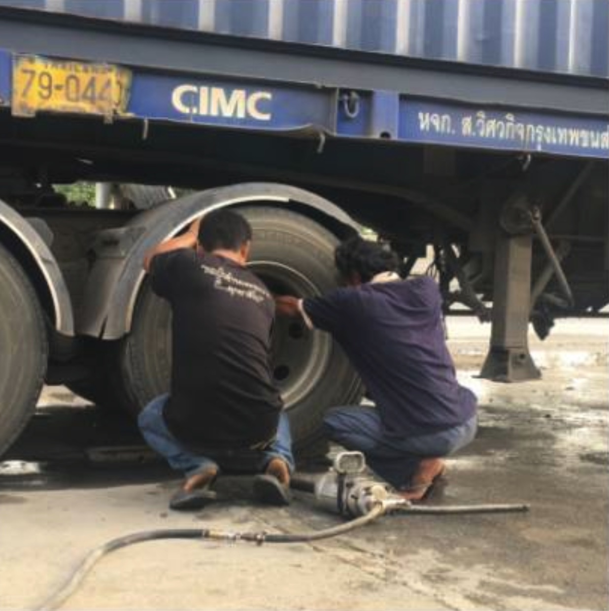 บริการปะยางฉุกเฉิน 24 ชั่วโมง พร้อมจำหน่ายยางใหม่และยางมือสองคุณภาพดี ราคาคุ้มค่า ครอบคลุมพื้นที่สมุทรปราการ ชลบุรี ปทุมธานี อยุธยา การันตีถึงไวใน 30  [..]